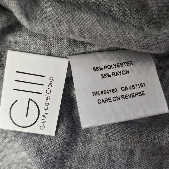 NFL Seattle Seahawks Touch by Alyssa Milano Gray and Blue Long Sleeve Tee NWT - Picture 14 of 16